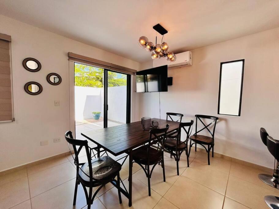 Hermosa Casa A 2 Min De La Playa By Partnerhost Ла-Флорида Экстерьер фото