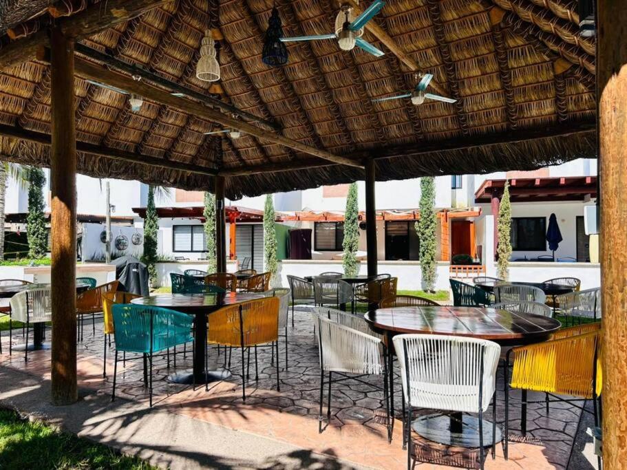 Hermosa Casa A 2 Min De La Playa By Partnerhost Ла-Флорида Экстерьер фото